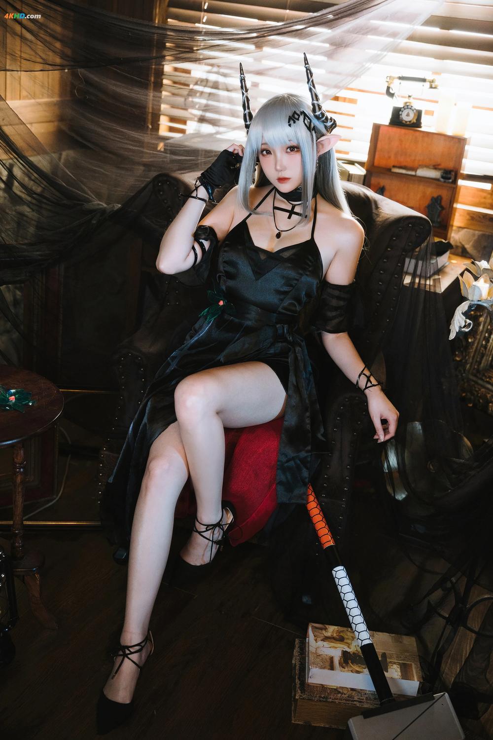 《瓜希酱 – 明日方舟 泥岩音律联觉 零号特工[59MB-25photos]》图集预览