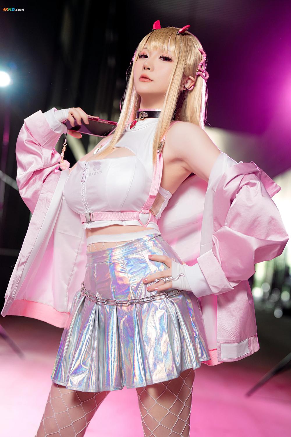 《Hoshilily 星之迟迟 – Viper (NIKKE)[85MB-34photos]》图集预览