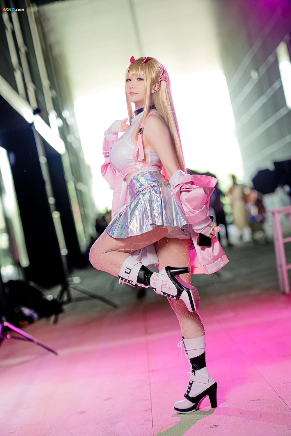 《Hoshilily 星之迟迟 – Viper (NIKKE)[85MB-34photos]》图集预览