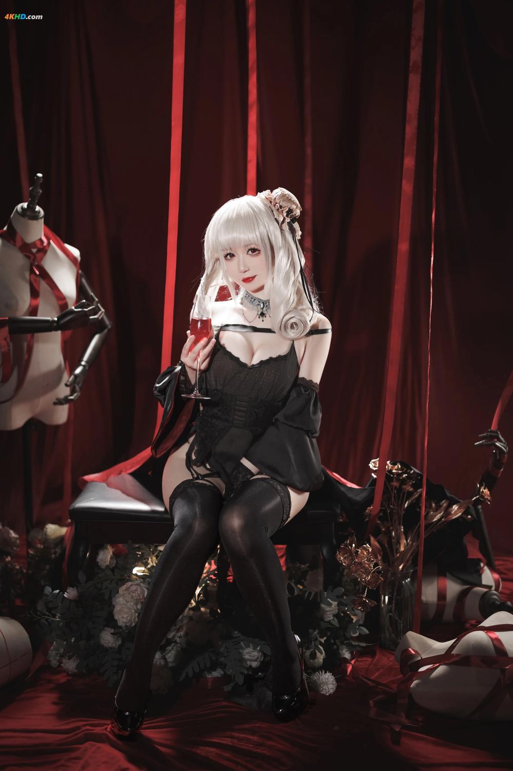 《樱落酱w – Lützow[132MB-30photos]》图集预览