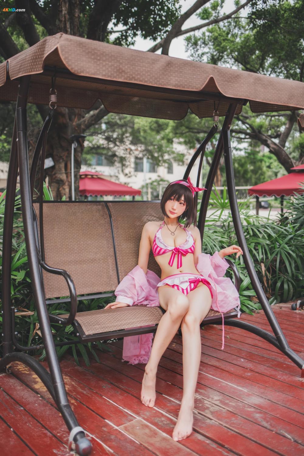 《周叽是可爱兔兔 – 圣人惠水着[113MB-19photos]》图集预览