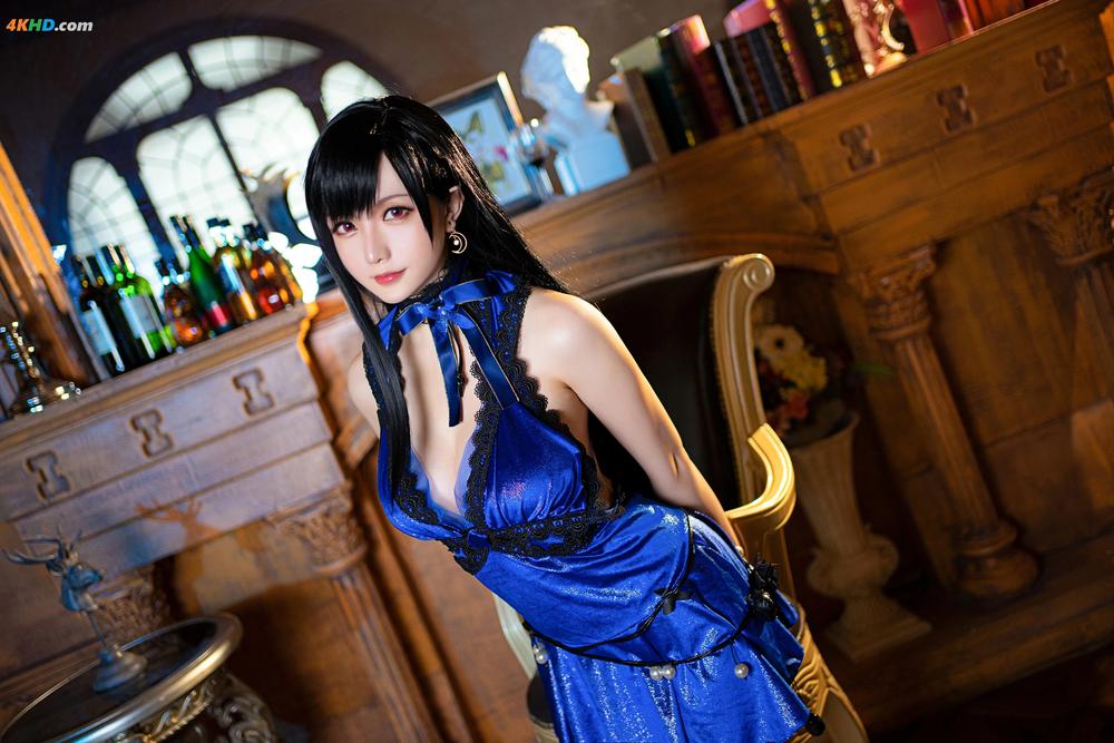 《星之迟迟 – 蒂法蓝礼服[76MB-28photos]》图集预览