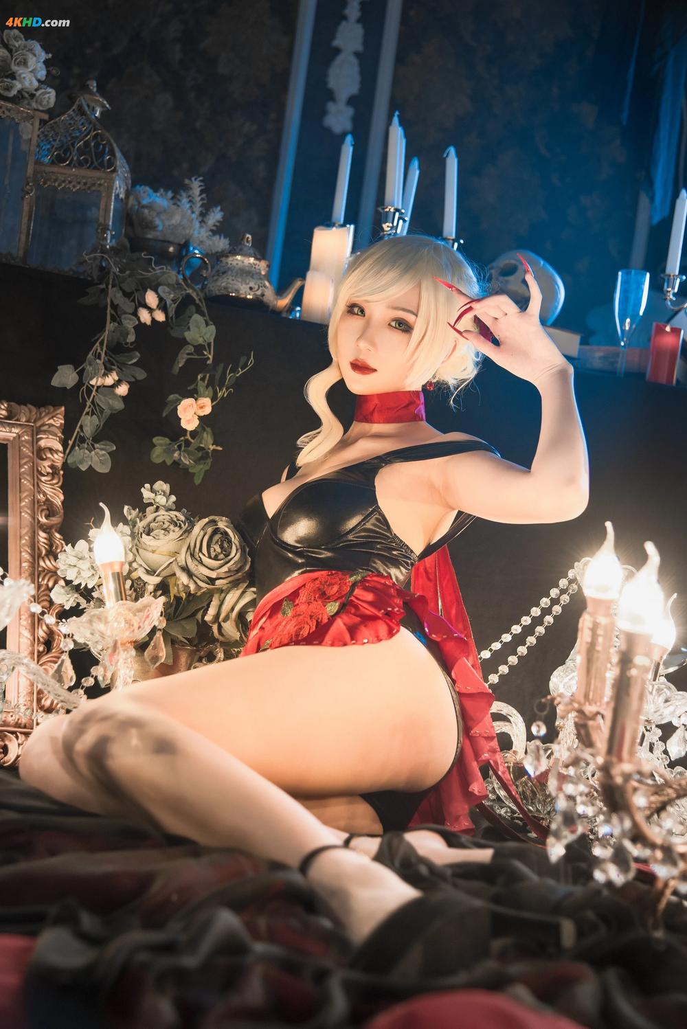 《(Cosplay) 瓦斯塔亚小龙虾 – 灵魂探戈伊芙琳(136MB)(12photos)》图集预览