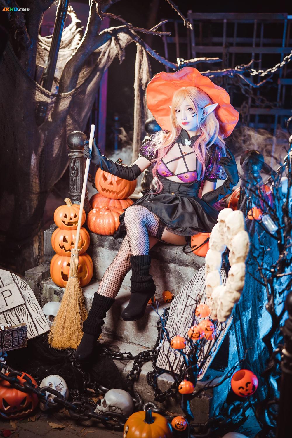 《(Cosplay) 狐玖玖 – 喜多川万圣节(131MB)(14photos)》图集预览