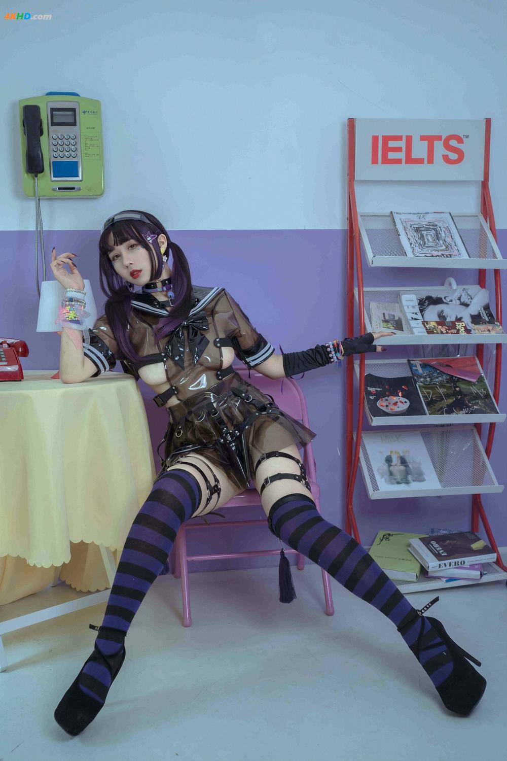 《Coser@云溪溪 (Yunx1x1) Vol.029 奶桃 幻想学院(281MB)(51photos)》图集预览