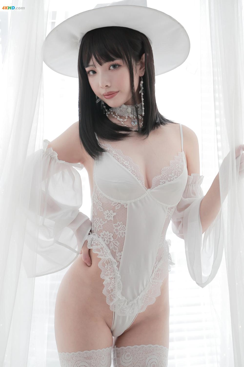 《Coser@雯妹不讲道理 No.030 白女巫(145MB)(34photos)》图集预览