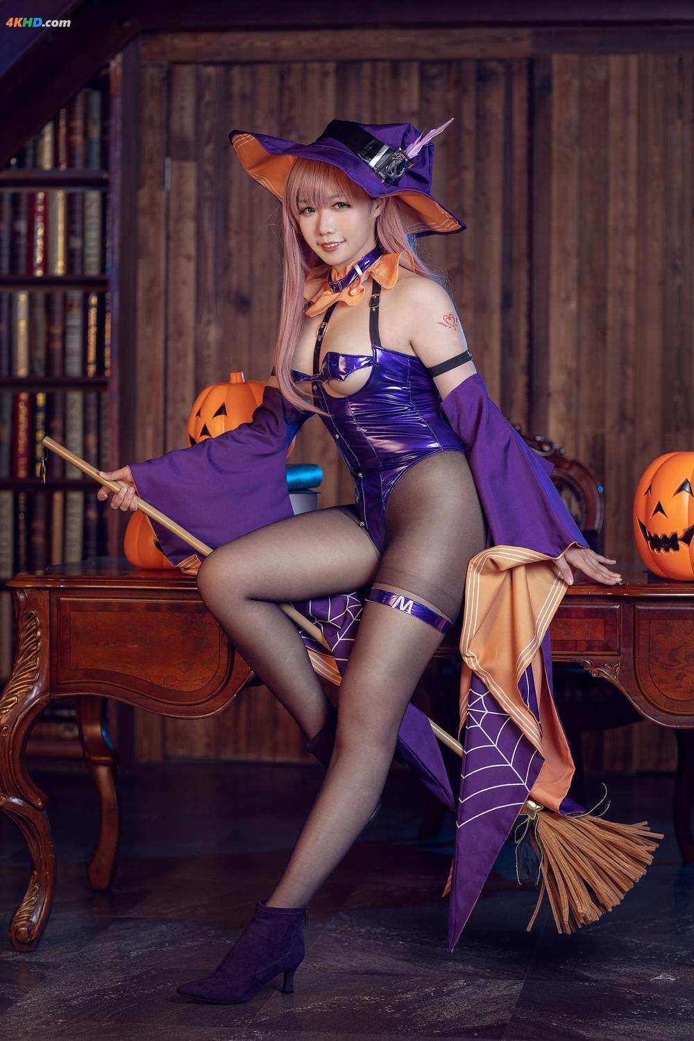 《Makachan 麻花麻花酱 – Memphis Halloween (Azur Lane)(258MB)(40photos)》图集预览