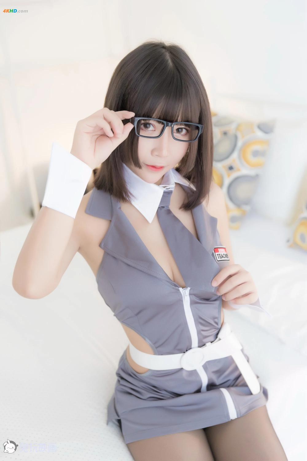 《Cosplay@兔玩映画 Vol.014 黑丝御姐(309MB)(45photos)》图集预览