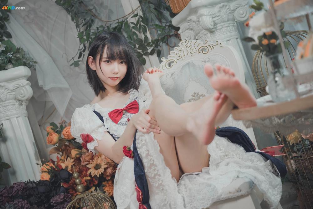 《[Patreon] Azuki – patreon 2022.08(566MB)(77photos)》图集预览