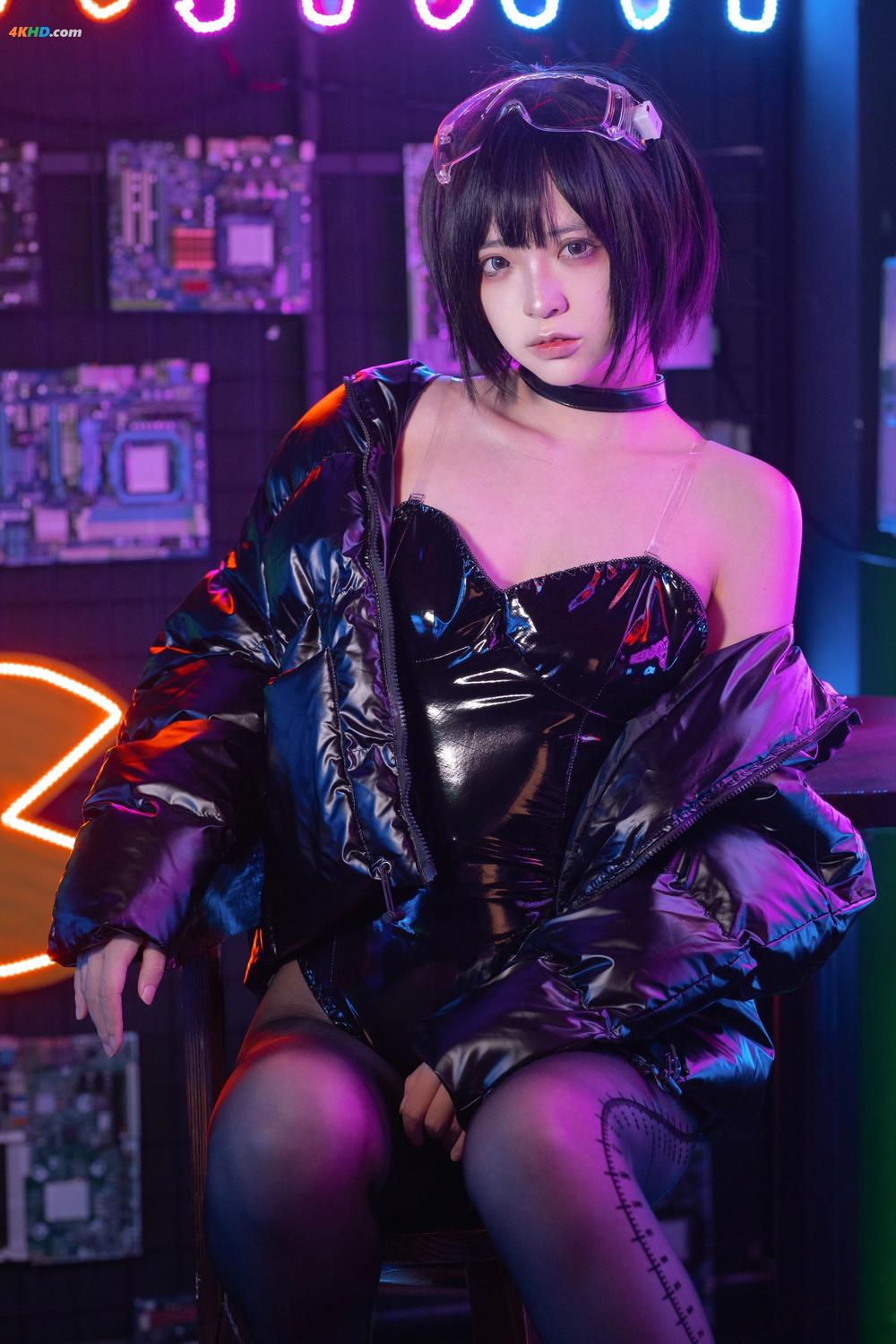 《疯猫SS – 赛博少女(521MB)(40photos)》图集预览