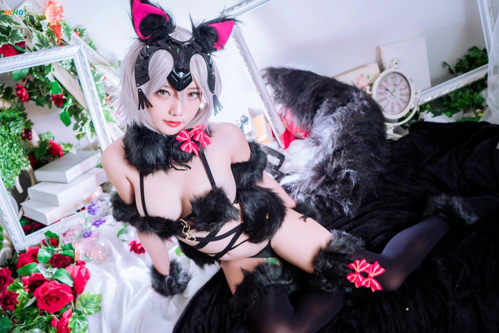 《Messie Huang – Jeanne Alter Wolf(60MB)(22photos)》图集预览