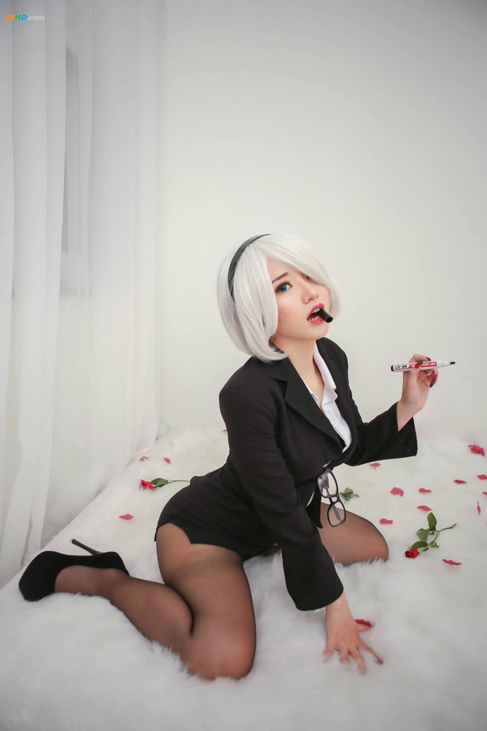 《Chono Black – 2B Office Lady(21MB)(20photos)》图集预览