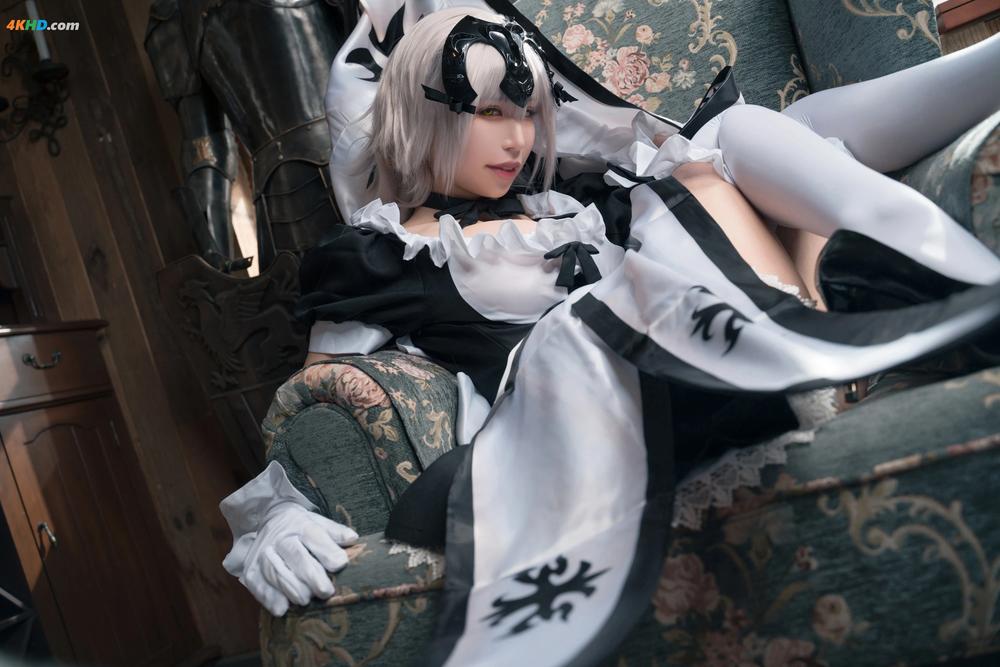 《[爱老师 PhD] Jeanne d’Arc〔Alter〕(186MB)(14photos)》图集预览