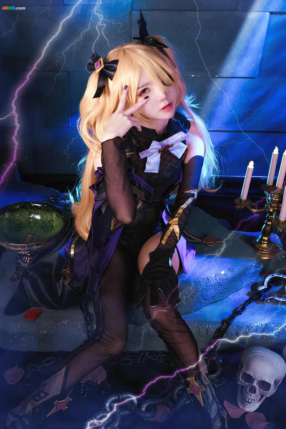 《Sally Dorasnow – Fischl(158MB)(76photos)》图集预览