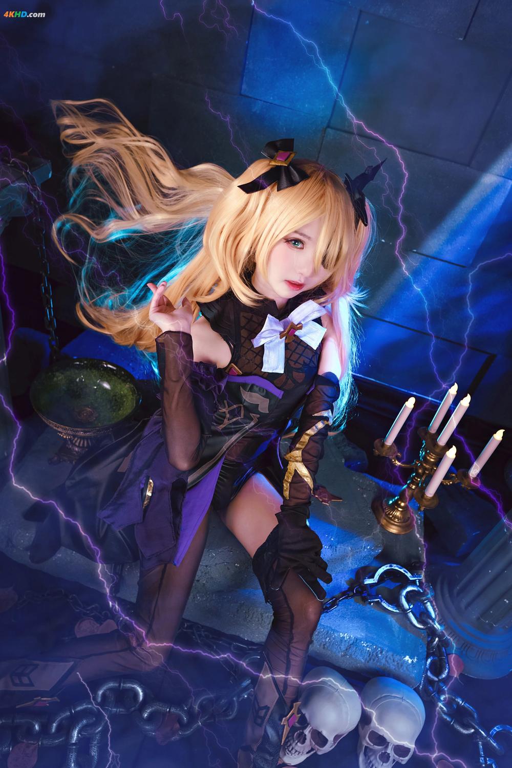 《Sally Dorasnow – Fischl(158MB)(76photos)》图集预览