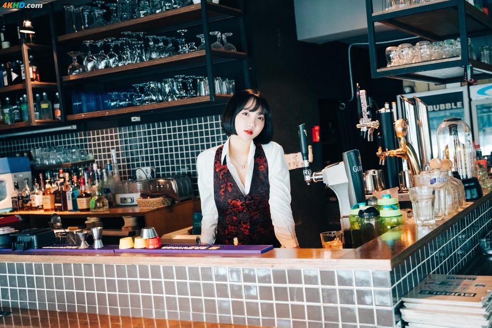 《[Loozy] Son Ye-Eun (손예은) – Tainted Love Bar Uncensored(398MB)(101photos)》图集预览
