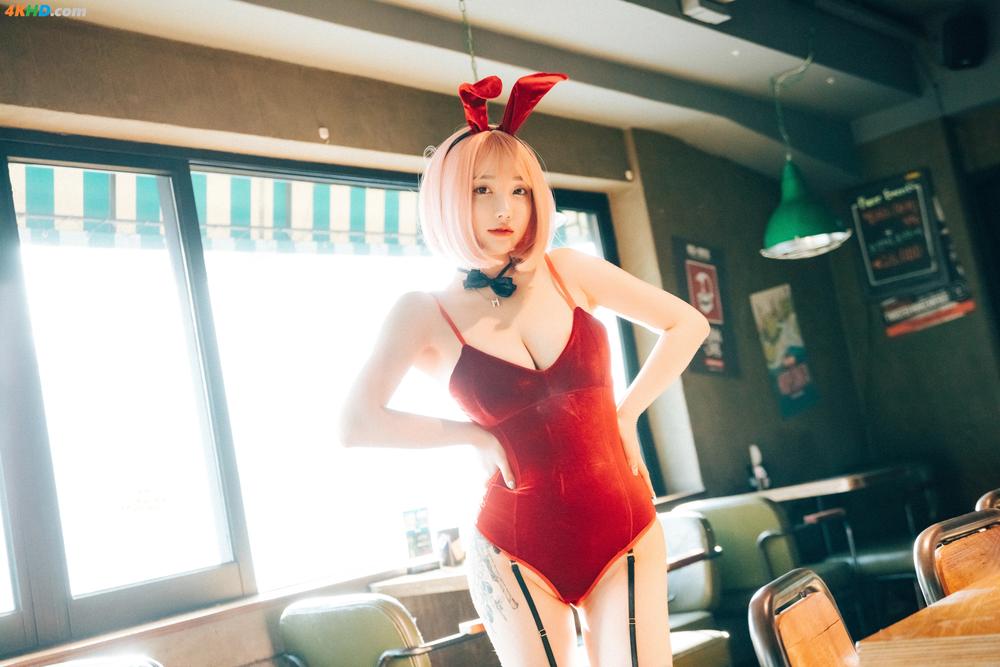 《[Loozy] Son Ye-Eun (손예은) – Tainted Love Bar Uncensored(398MB)(101photos)》图集预览