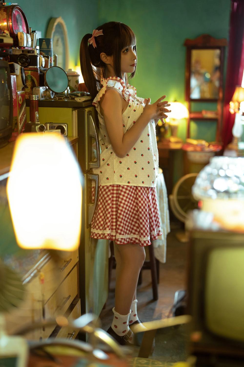 《Chunmomo – Strawberry Shirt(217MB)(118photos)》图集预览