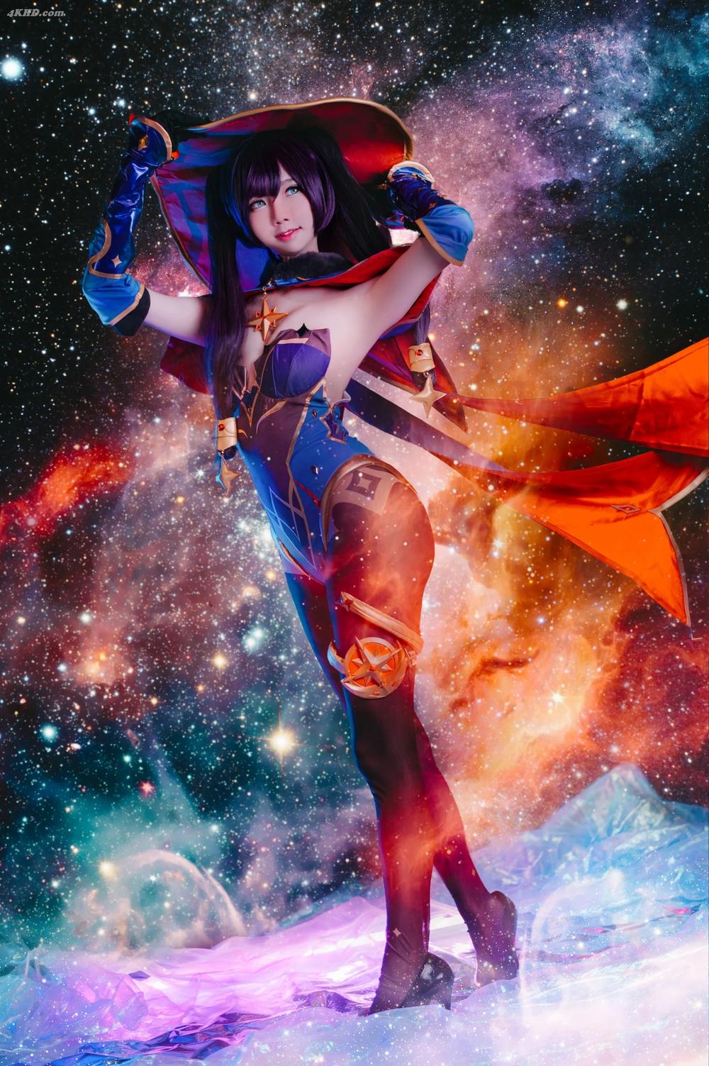 《Sally Dorasnow – Mona(81MB)(33photos)》图集预览