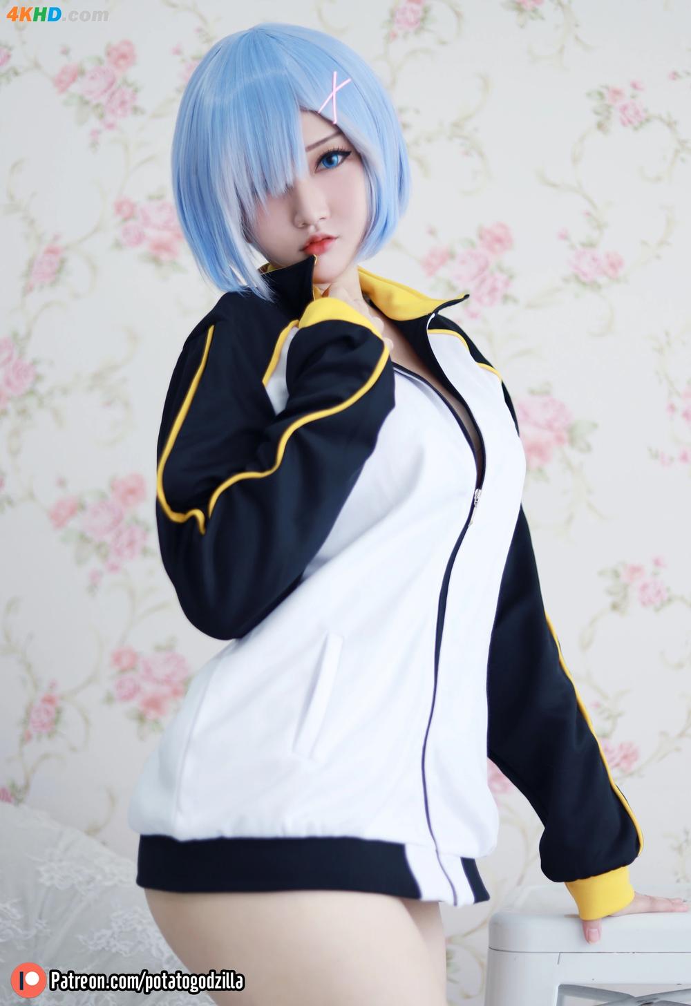 《Coser@Potato Godzilla – Rem in Subaru Jacket(33P)》图集预览