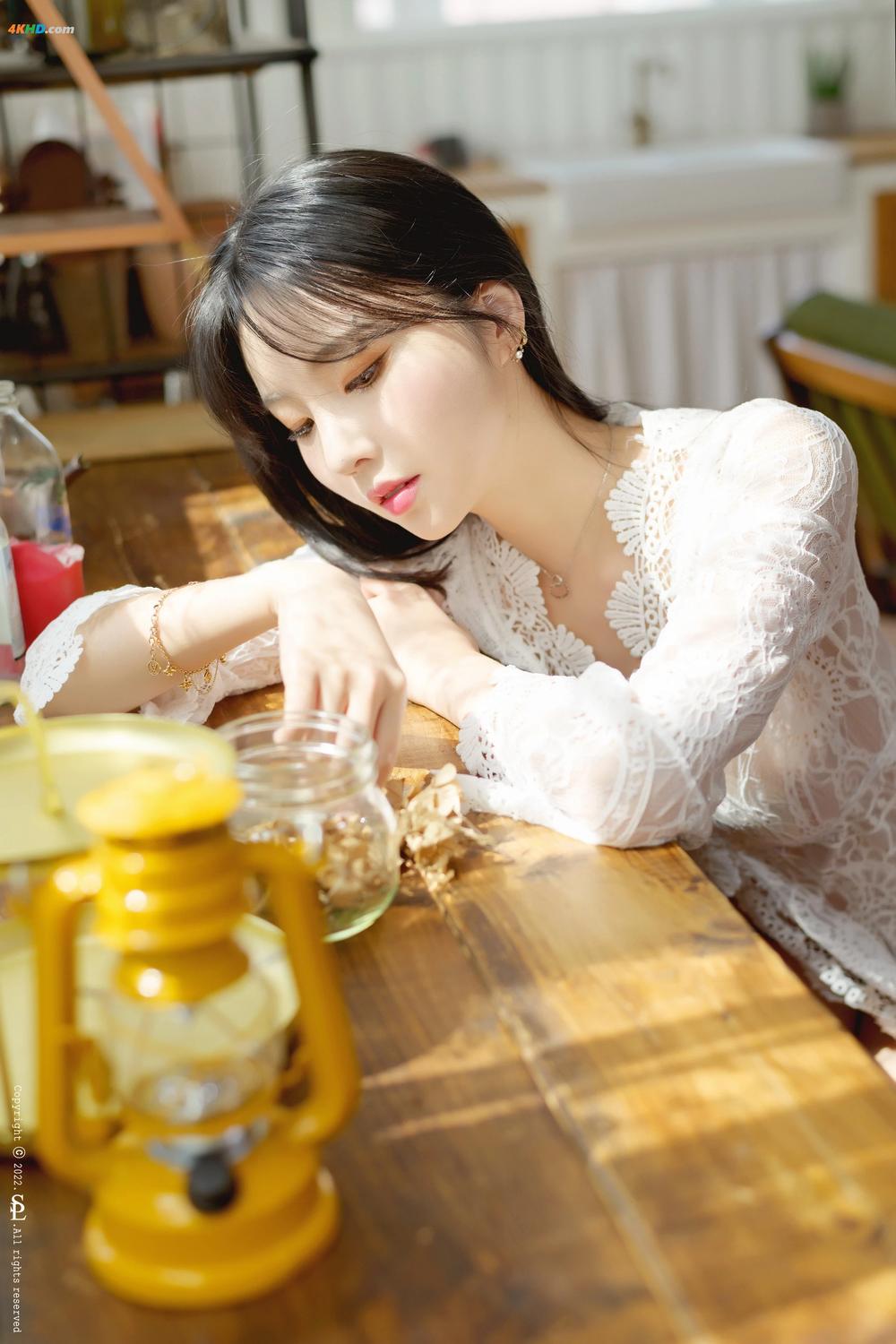 《SAINT Photolife – Yuna (유나) – Vol.42 Afternoon Sunshine[388MB-70photos]》图集预览