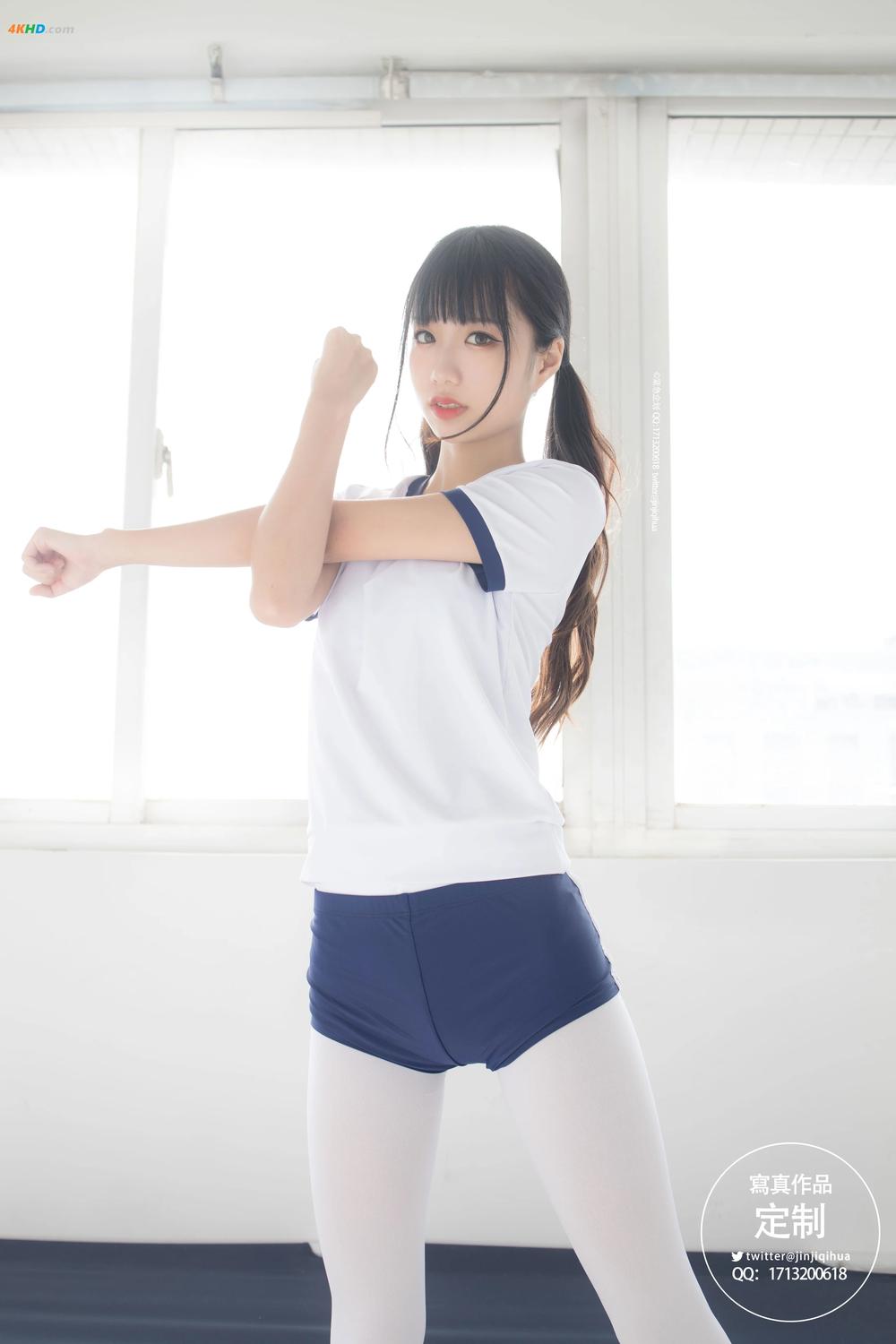 《[紧急企划] 一只喵喵梓 NO.004[588MB-69photos]》图集预览