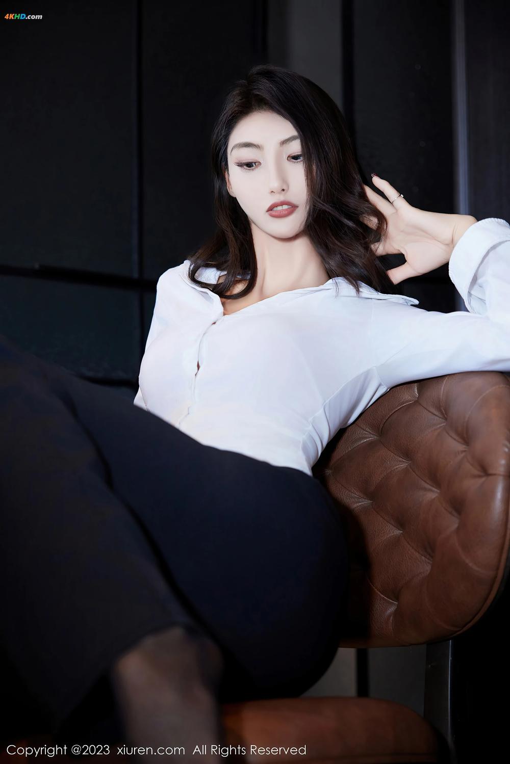 《[Xiuren秀人网]2023.11.21 NO.7692 lingyu69[374MB-73photos]》图集预览