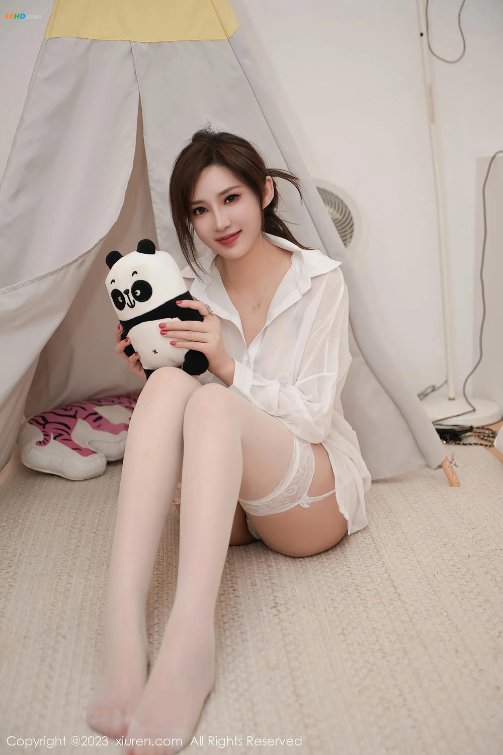 《[Xiuren秀人网]2023.11.16 NO.7672 Carol周妍希[438MB-82photos]》图集预览