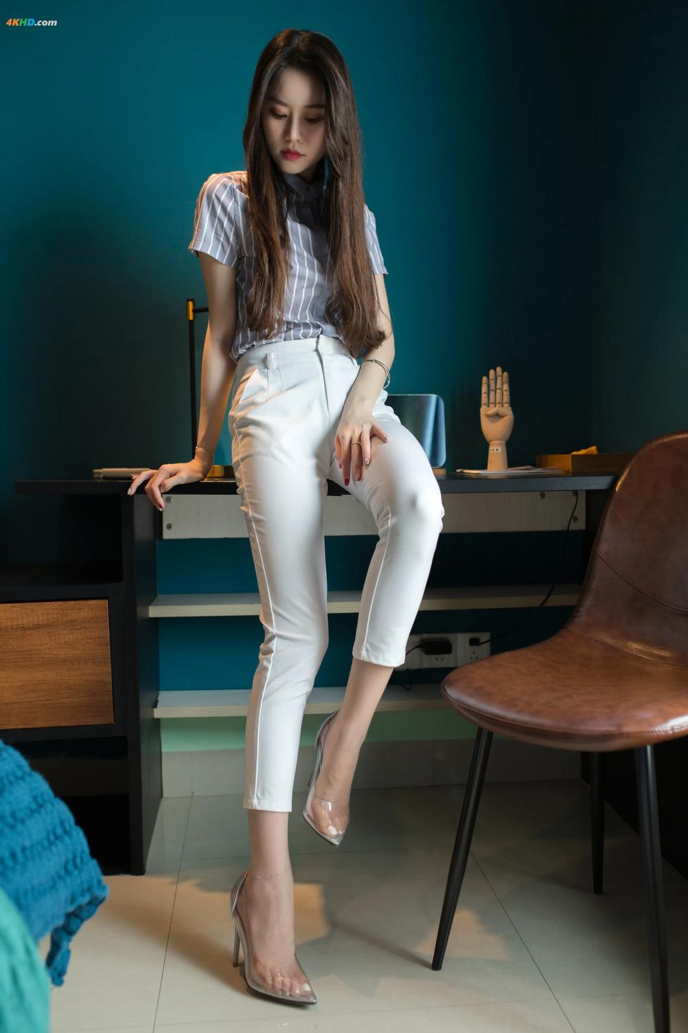 《Sia不吃鱼 – 肉丝足尖[1382MB-136photos]》图集预览