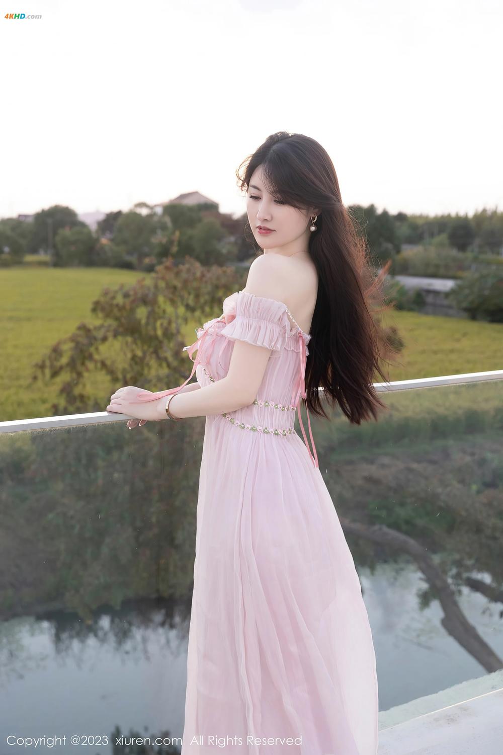 《[Xiuren秀人网]2023.11.15 NO.7666 诗诗kiki[428MB-83photos]》图集预览