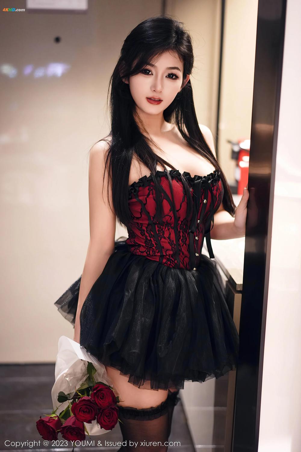 《[YouMi尤蜜荟]2023.10.10 VOL.991 谭小灵[420MB-75photos]》图集预览