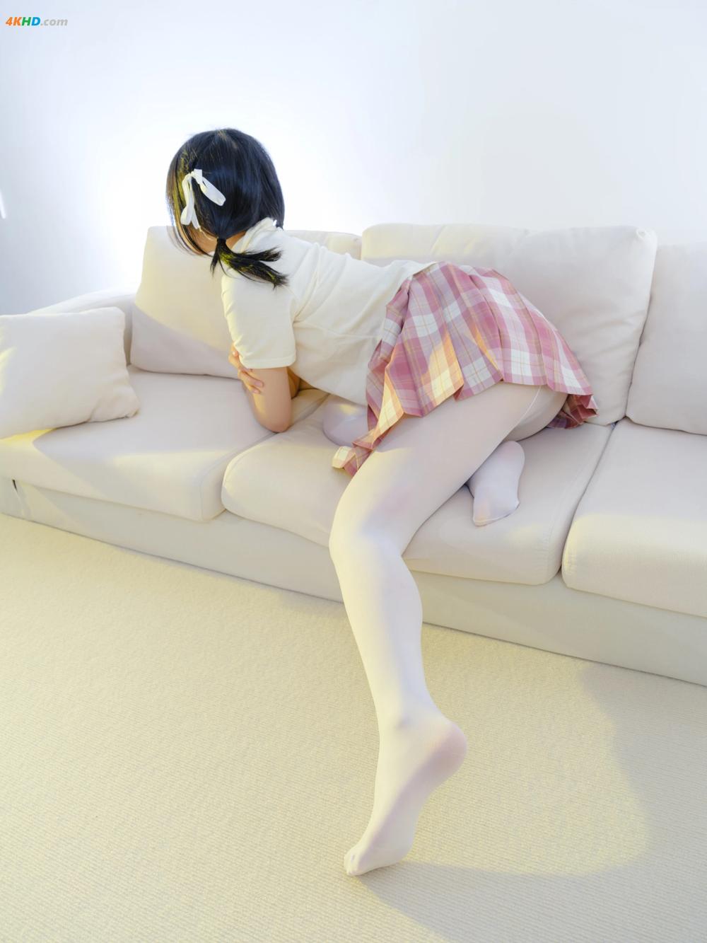 《森萝财团 – 内部VIP版-小樱试拍 01E 4K02[3004MB-53photos]》图集预览