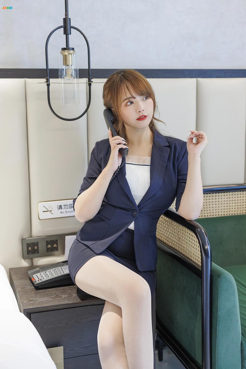《张思允 – 蓝色制服[698MB-53photos]》图集预览