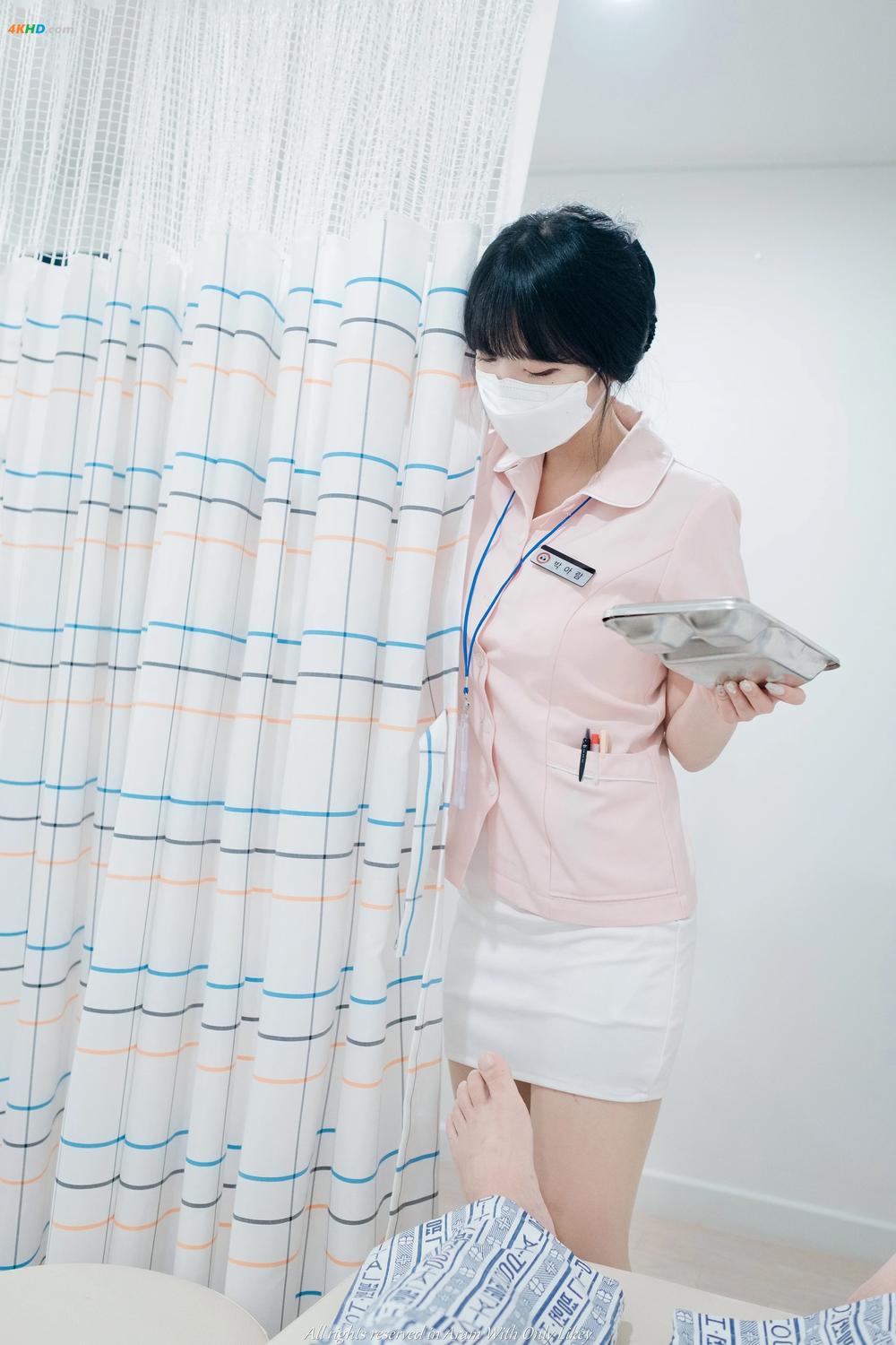 《[LIKEY] Aram (아람) – A urologist Nurse[654MB-55photos]》图集预览
