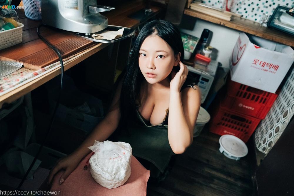 《[Loozy] Ssunskey – Role Cafe – part 01[1886MB-96photos]》图集预览