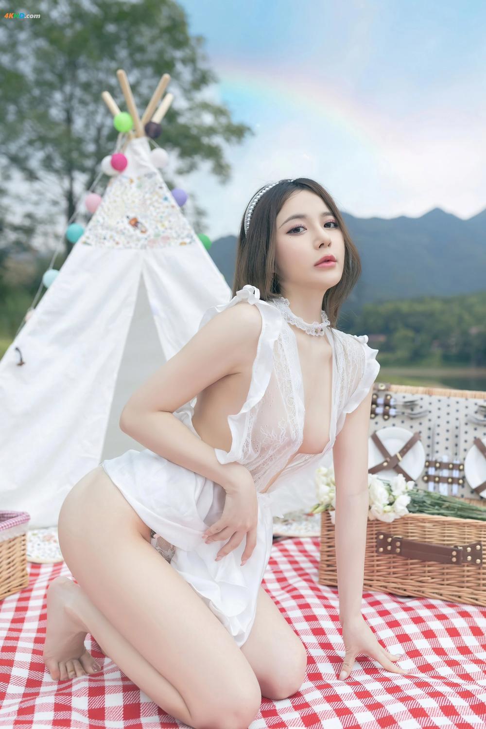 《鱼子酱Fish《长湖畔野餐+番外》[723MB-116photos]》图集预览