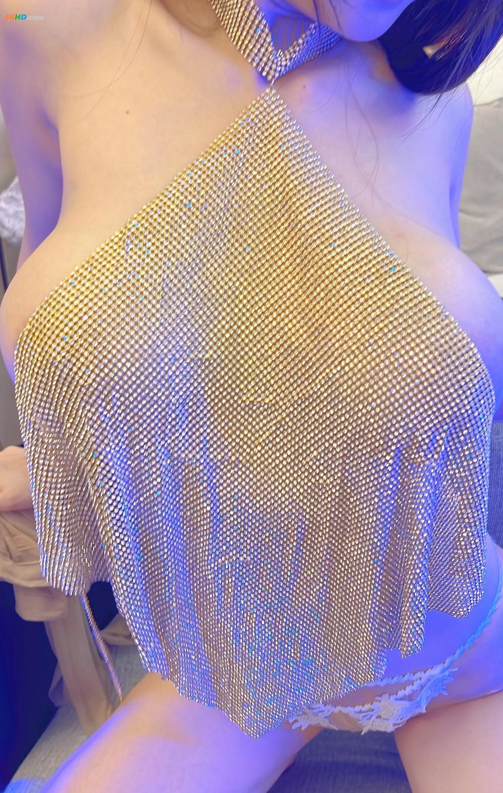 《朱可儿 – 透视肉丝金色性感裙[139MB-73photos]》图集预览