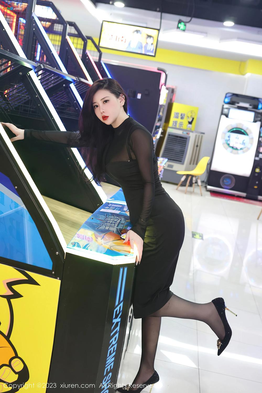 《[Xiuren秀人网]2023.08.14 NO.7230 王婉悠Queen[358MB-72photos]》图集预览