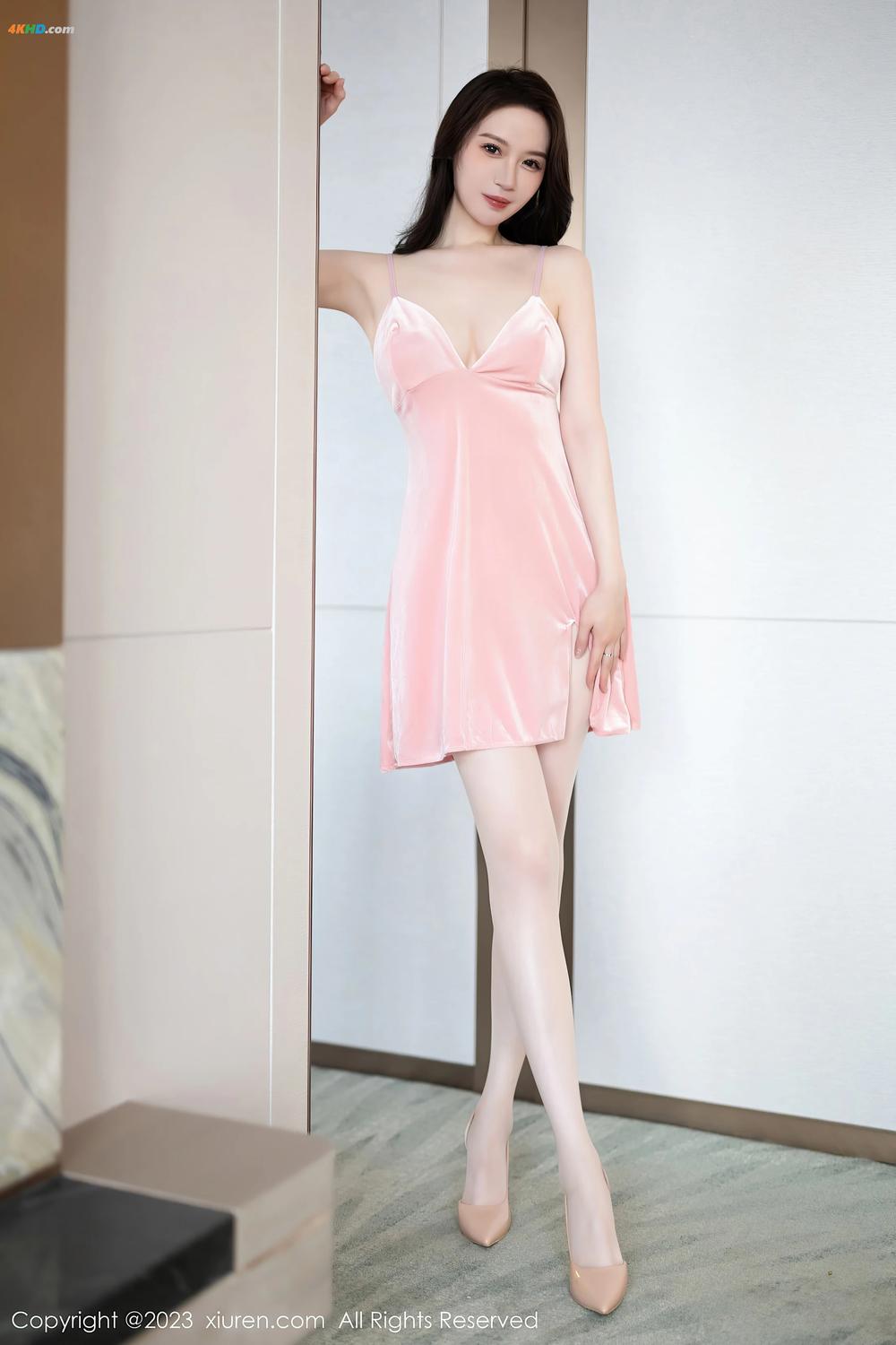 《[Xiuren秀人网]2023.08.03 NO.7182 梦心玥[394MB-84photos]》图集预览