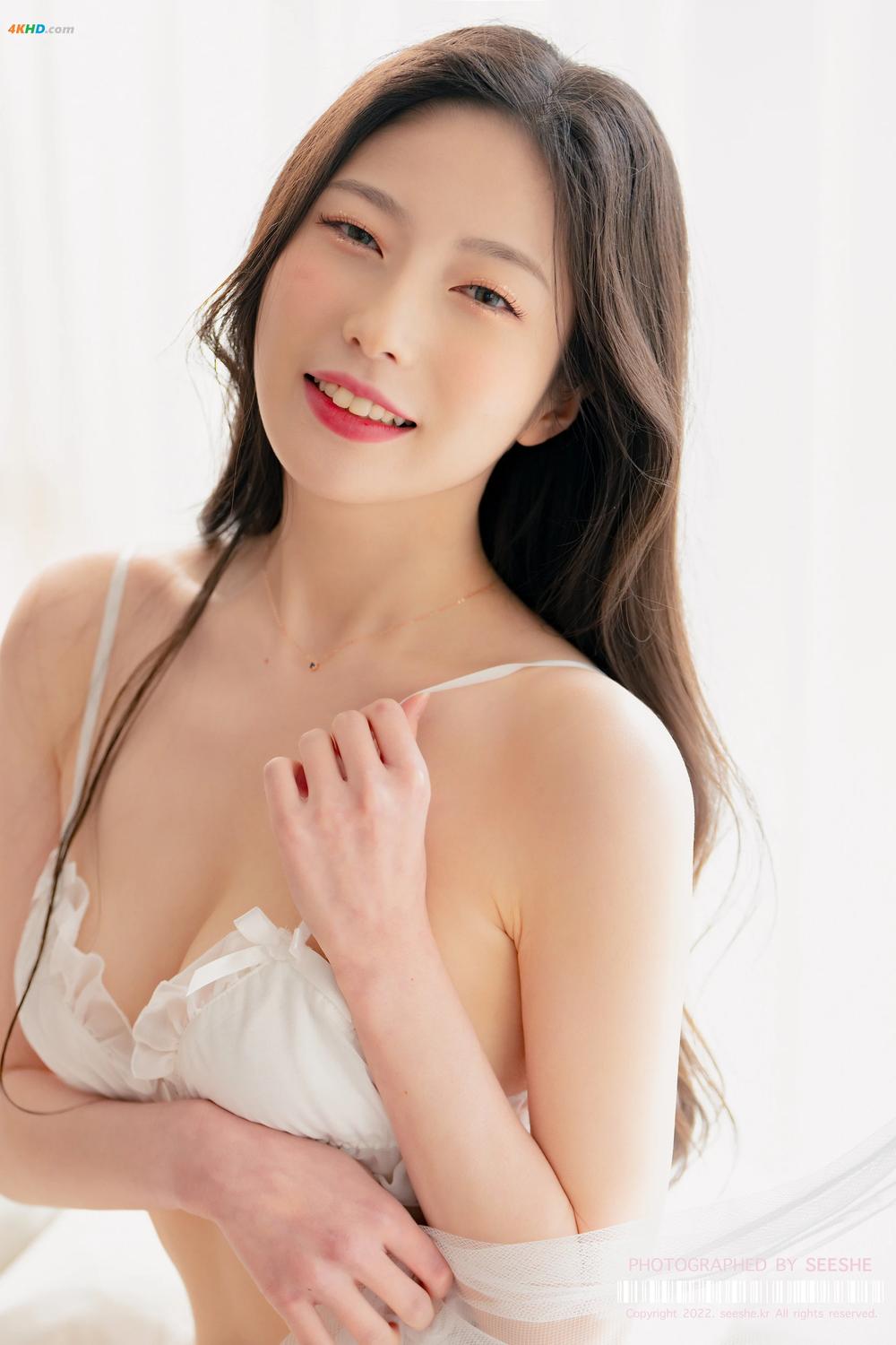 《[SeeShe] RISA – Chapter 02[617MB-70photos]》图集预览