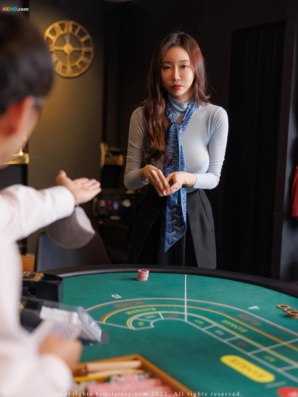 《[Bimilstory] Siwon Vol.09 – part 01 The Penalty game in Bimil Casino[1801MB-50photos]》图集预览