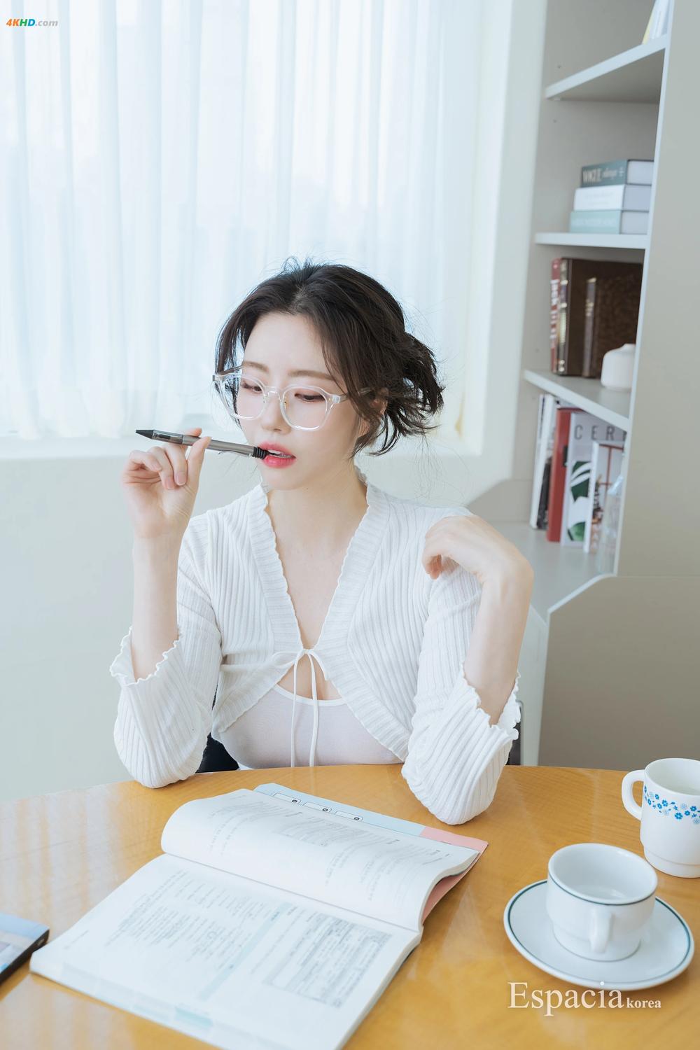 《[Espacia Korea] EHC #154 – YUA[269MB-50photos]》图集预览