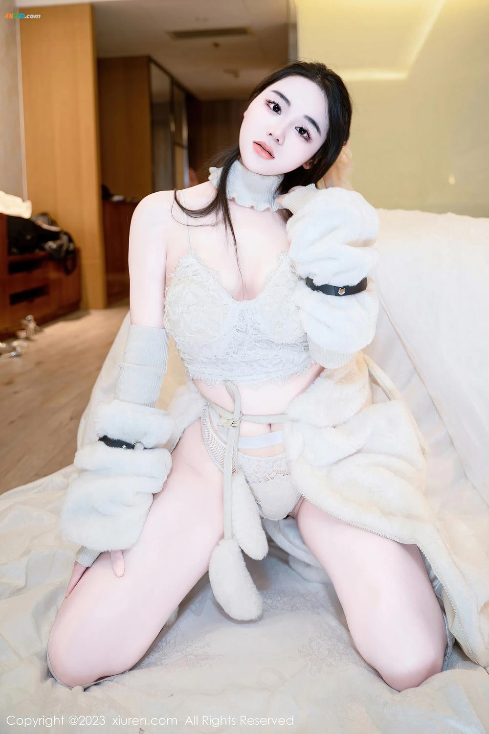《[Xiuren秀人网]2023.07.04 NO.7018 汐汐爱吃草莓[370MB-69photos]》图集预览