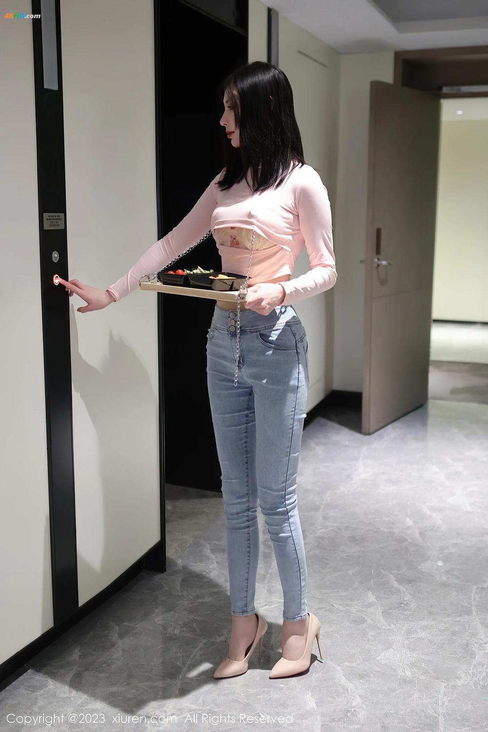 《[Xiuren秀人网]2023.06.29 NO.6992 曼柔[508MB-83photos]》图集预览