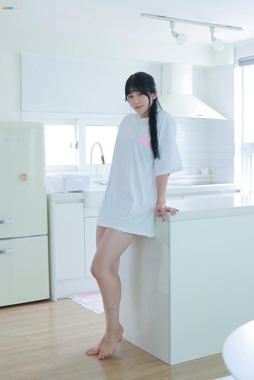 《SWTB Vol.18 – part 01 CREAM YUI[1191MB-121photos]》图集预览