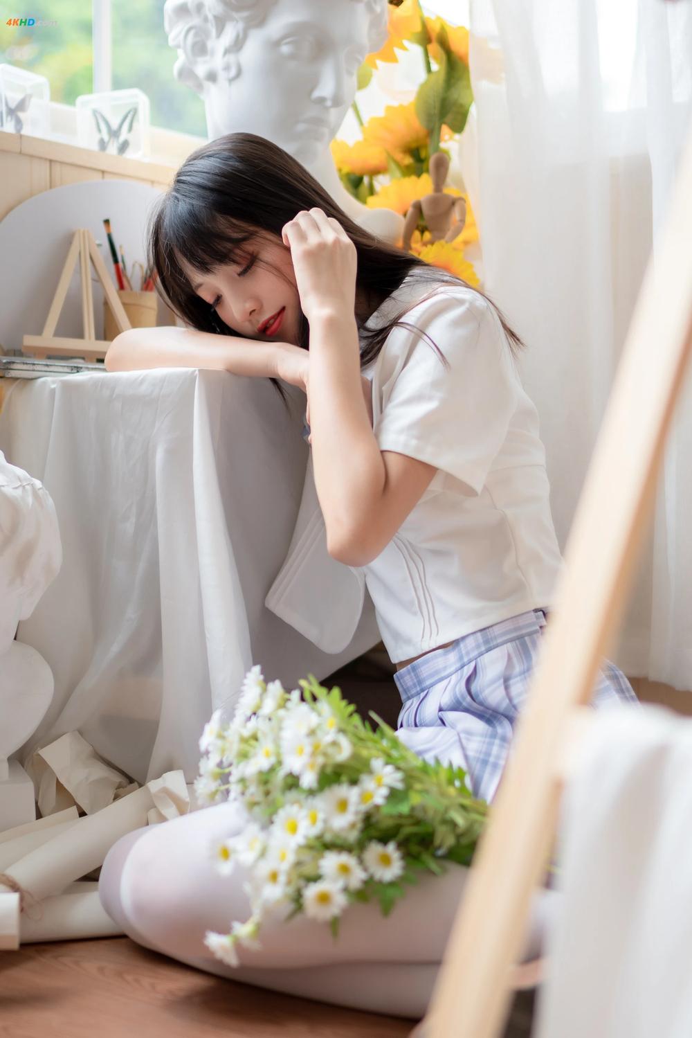 《西瓜少女 – JK校服[318MB-48photos]》图集预览