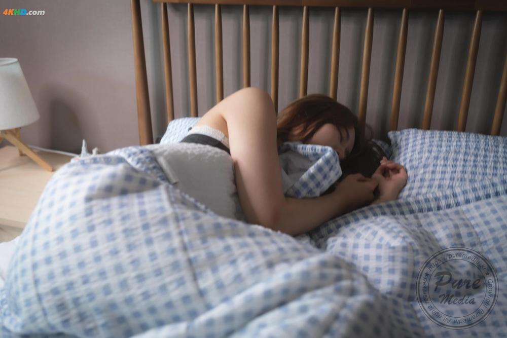 《Pure Media Vol.249 yeha (예하) – part 01 Bad delivery guy and new wife[308MB-72photos]》图集预览