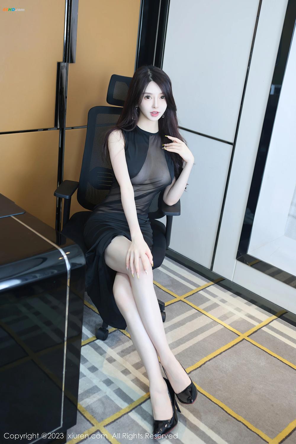 《[Xiuren秀人网]2023.06.19 NO.6937 玉兔miki[445MB-82photos]》图集预览