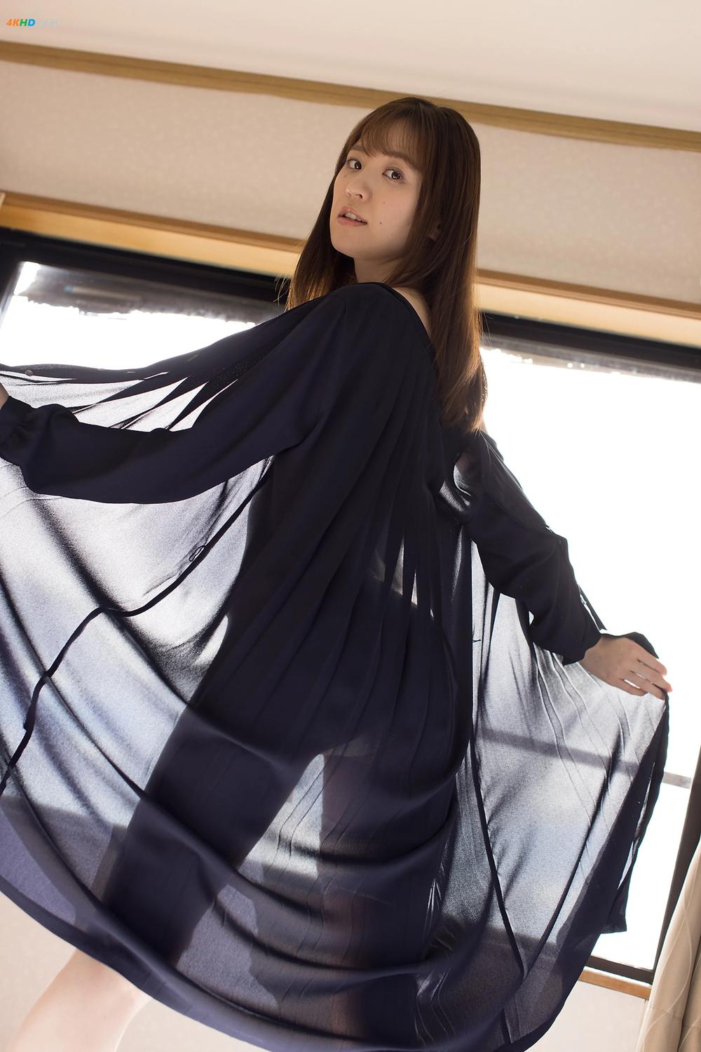 《Saki Funaoka 船岡咲 – Limited Gallery 04[22MB-36photos]》图集预览