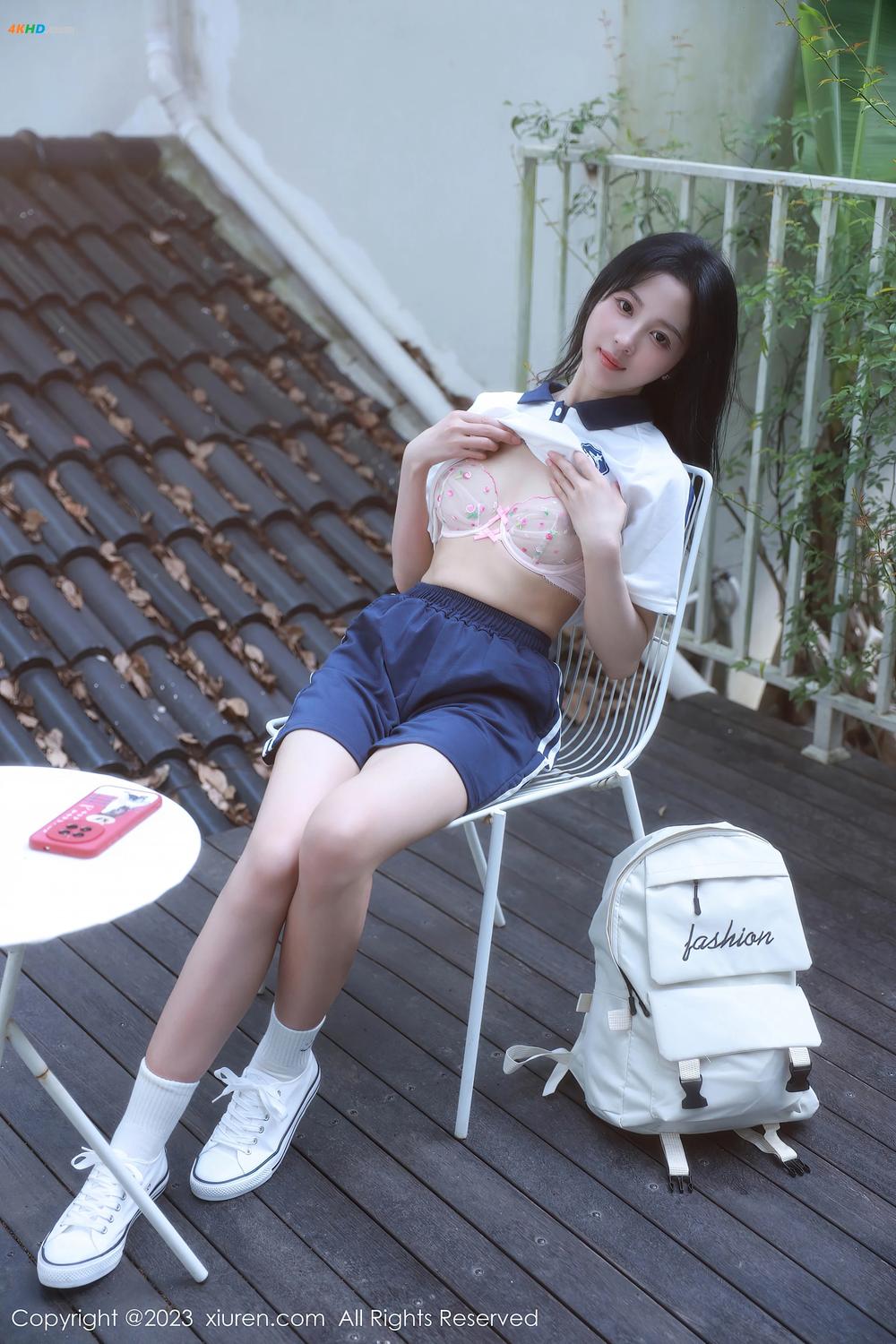 《2023.06.12 NO.6895 糖豆sisi[292MB-55photos]》图集预览